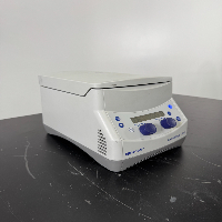 Eppendorf 5424 Centrifuge image 0
